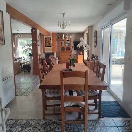 Le Domaine D Estelle