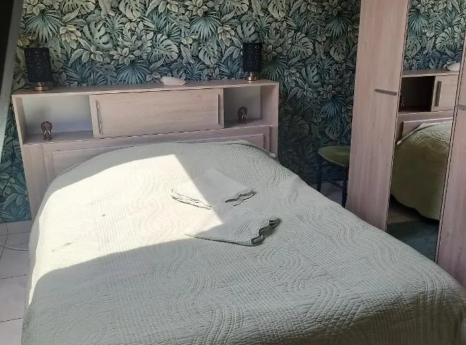 Le Domaine D Estelle *