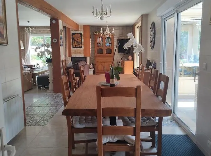 Le Domaine D Estelle